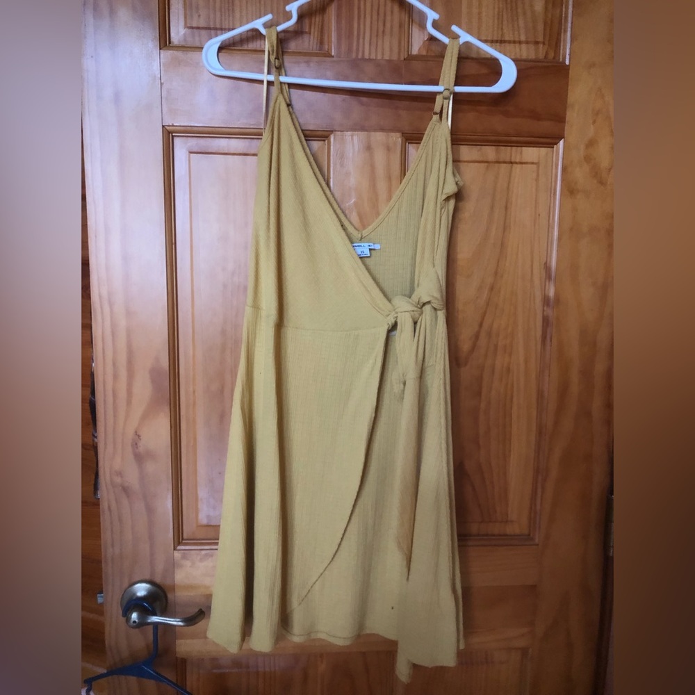 O’Neil wrap dress